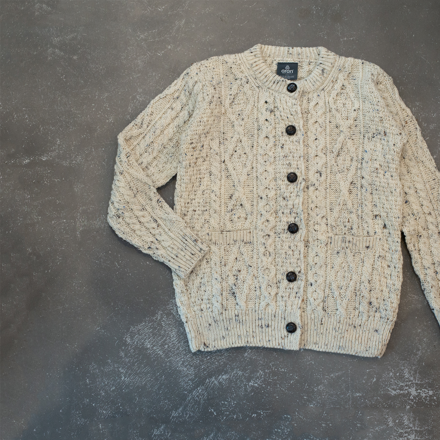 アラン　クルーネックカーディガン・ヘリテッジアランネップ