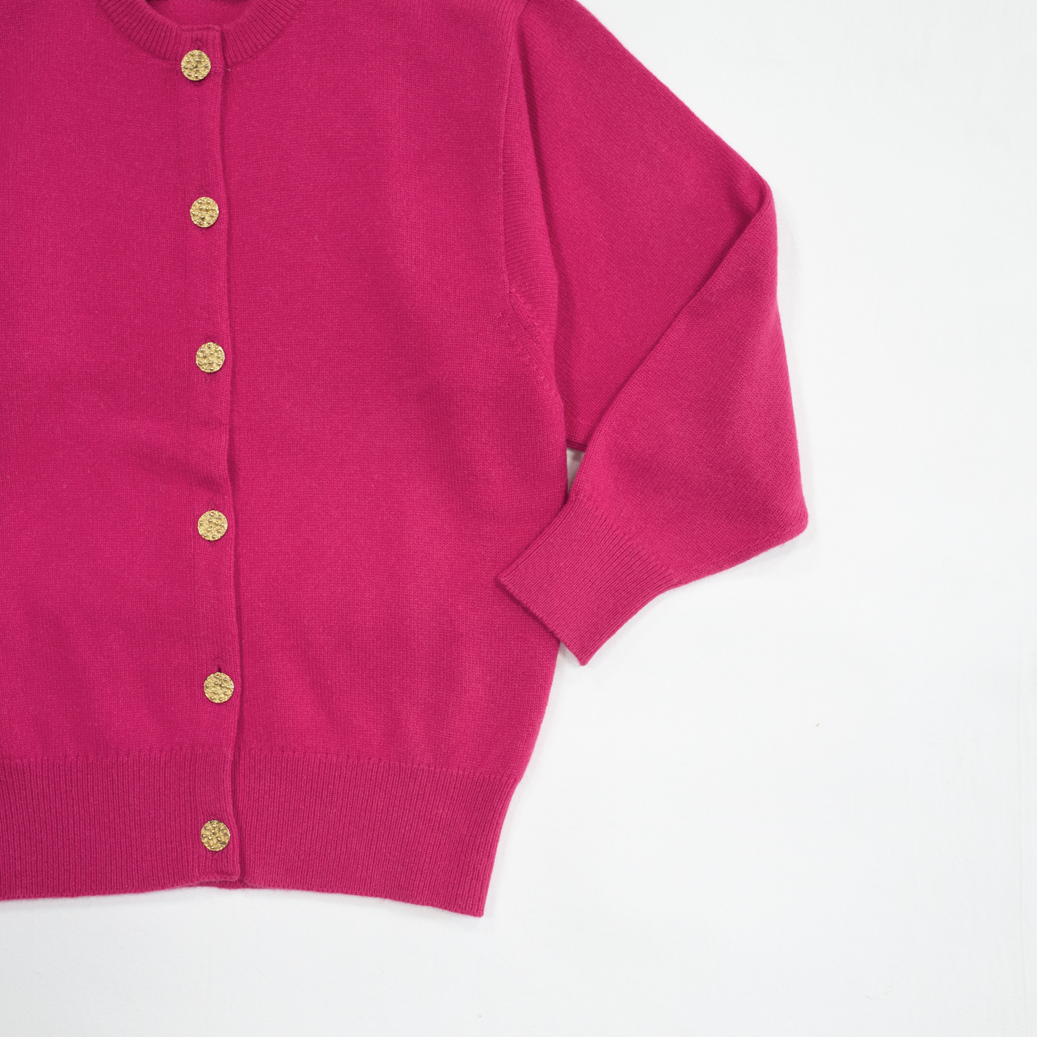 Ballantyne ヴィンテージ バランタイン・カシミヤクルーネックカーディガンクリロン・カーマインローズ