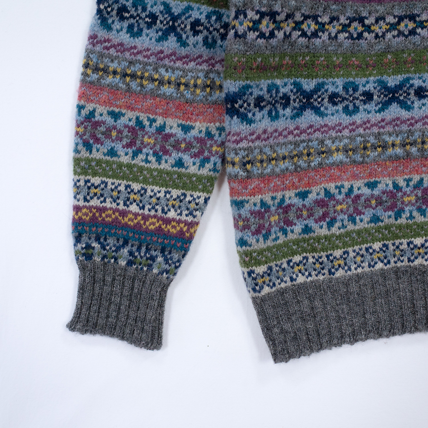 ジャミーソンjamieson`s・ジャミーソンズ・フェアアイルクルーネックセーター・シェットランドグレー