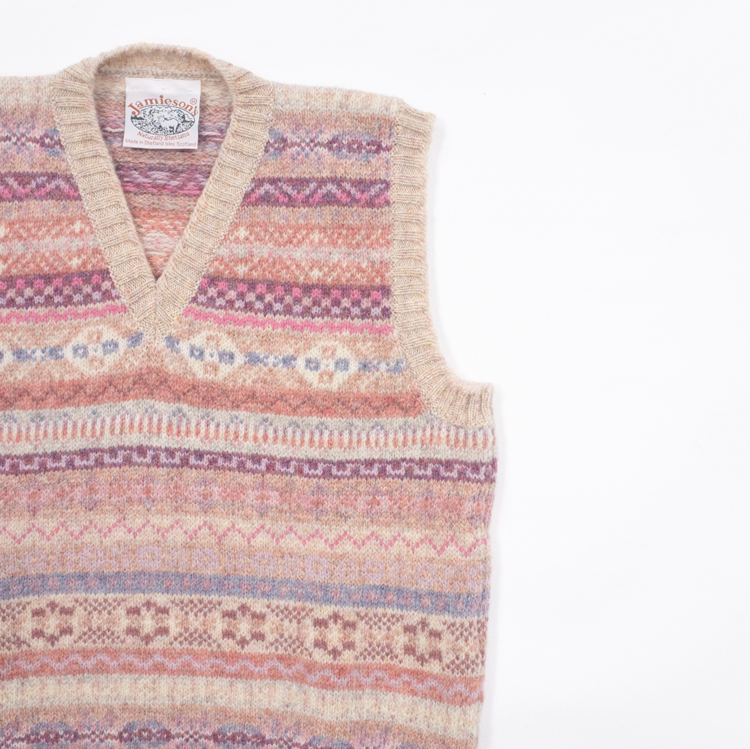 Jamieson'sジャミーソンズVネックベスト・ローズミスト