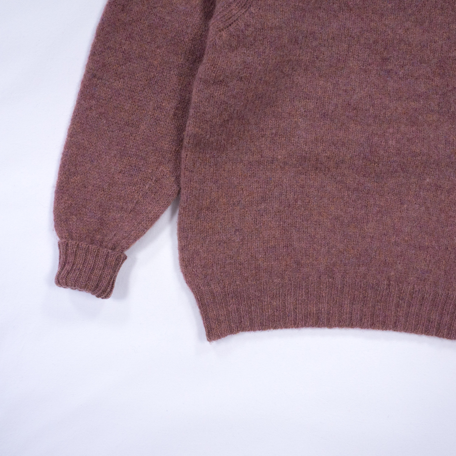 マックジョージ・シェットランドクルーネックセーター・オールドローズ